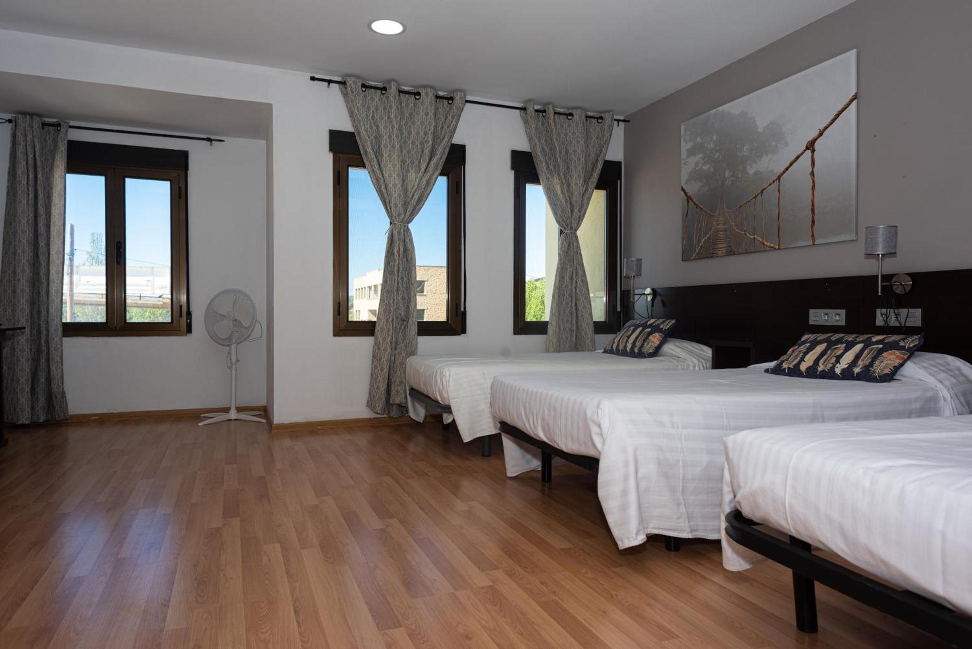 Hostal Venta De Valcorba Soria Exterior foto
